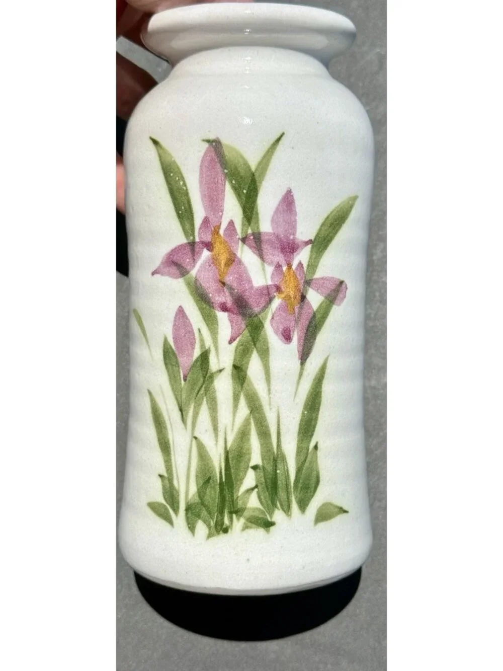 vintage white Ceramic vase hand-painted pink iris floral design 7” x 3.5” EUC
